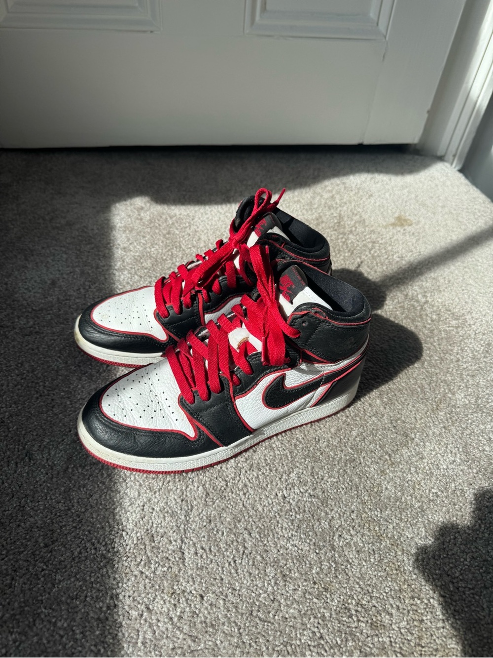 Nike Jordans Red Black White High-Top Sneakers